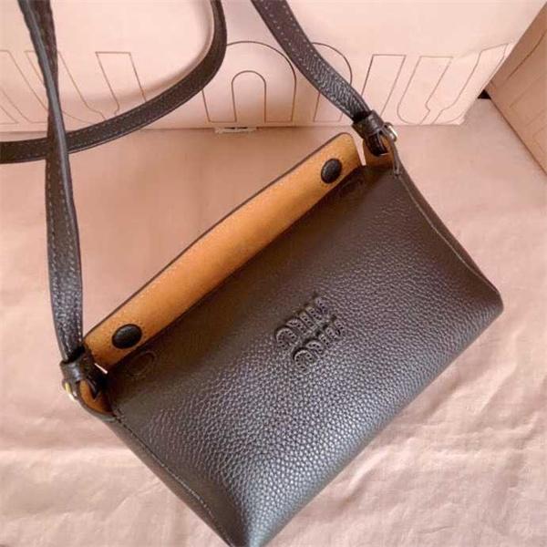 Miu Miu ミュウミュウ コピー 5BE097 本革 ミニショルダー 高品質 クロスボディバッグ ヴィンテージスタイル