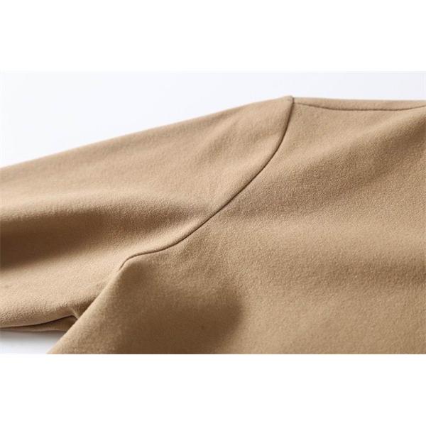 ロエベ LOEWE スーパーコピー カラフルロゴ 長袖Tシャツ 秋冬に映える個性派アイテム