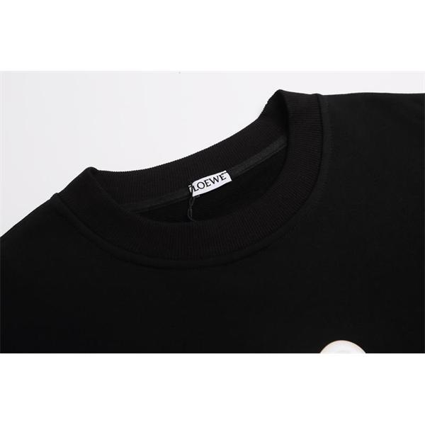 ロエベ LOEWE スーパーコピー アナグラムロゴ パーカー 秋冬を彩る上質デザイン