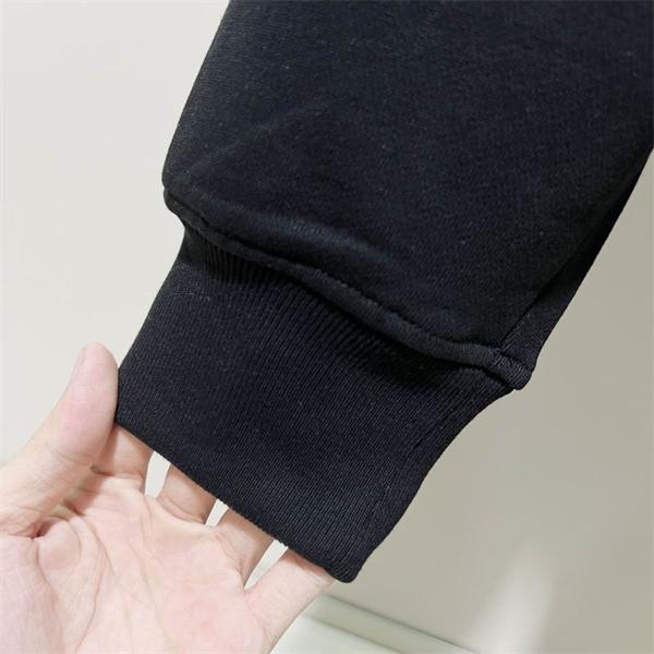 最新コレクション ロエベ LOEWE コピー シンプル刺繍ロゴ パーカー 上質な定番デザイン