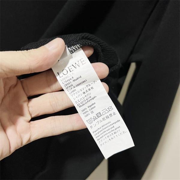 最新コレクション ロエベ LOEWE コピー シンプル刺繍ロゴ パーカー 上質な定番デザイン