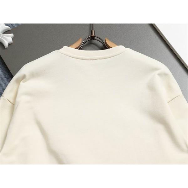 トレンド感漂う LOEWE ロエベ 偽物 立体ロゴ パーカー シンプルで上質なデザイン