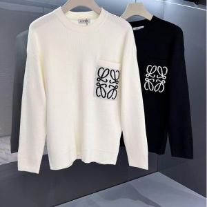 上質な肌触りで人気沸騰 ポケットアナグラムニット LOEWE ロエベ 偽物 2025秋冬トレンド