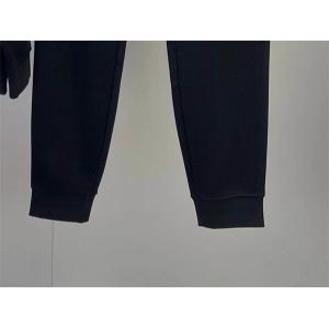 洗練された大人の白 LOEWE ロエベ コピー スウェットセットアップ 2025秋冬新作トレンド