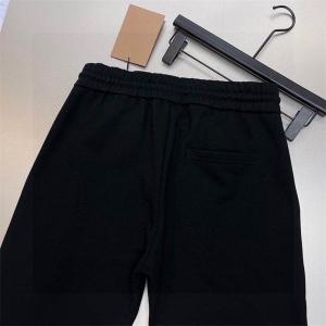 大人カジュアルの決定版 ロエベ LOEWE コピー ホワイトセットアップ 2025秋冬コレクション