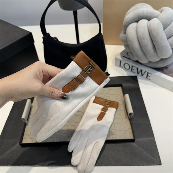Burberry バーバリー コピー 激安 レディース 手袋 ファッション グローブ シンプル デザイン 柔らかい 着け心地