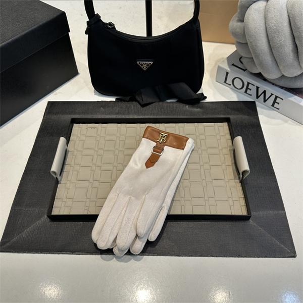 Burberry バーバリー コピー 激安 レディース 手袋 ファッション グローブ シンプル デザイン 柔らかい 着け心地