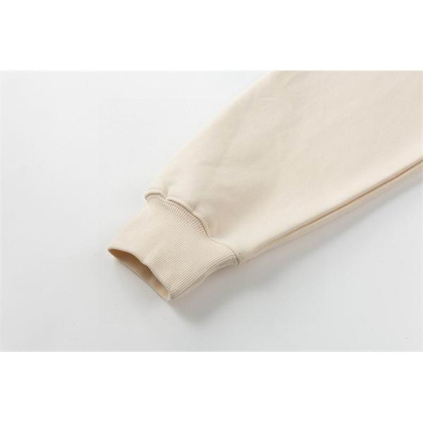 柔らかで着心地抜群 セリーヌ CELINE スーパーコピー 2025秋冬新作 ロゴプリント フーディ パーカー