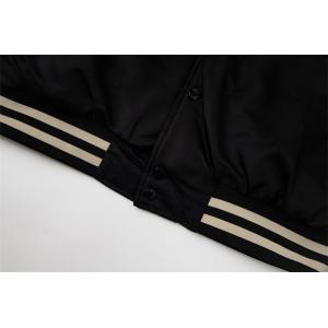 都会的なムード漂う 2025秋冬新作 フーディ付き ブラック スタジャン セリーヌ CELINE スーパーコピー