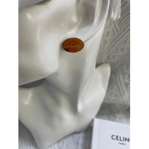  クラシックで上品な風合い セリーヌ CELINE コピー 2025秋冬新作 ロゴ エンボス オーバル ピアス