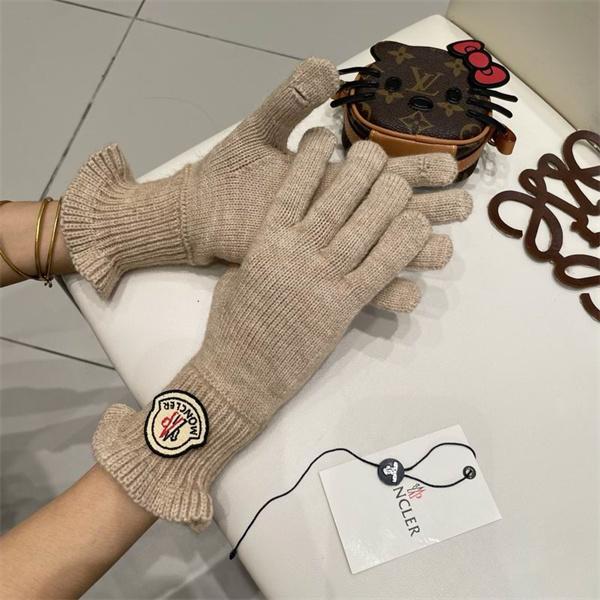 2025秋冬季節セールのモンクレール手袋コピーMoncler防寒ブランド コピー 激安(日本最大級)