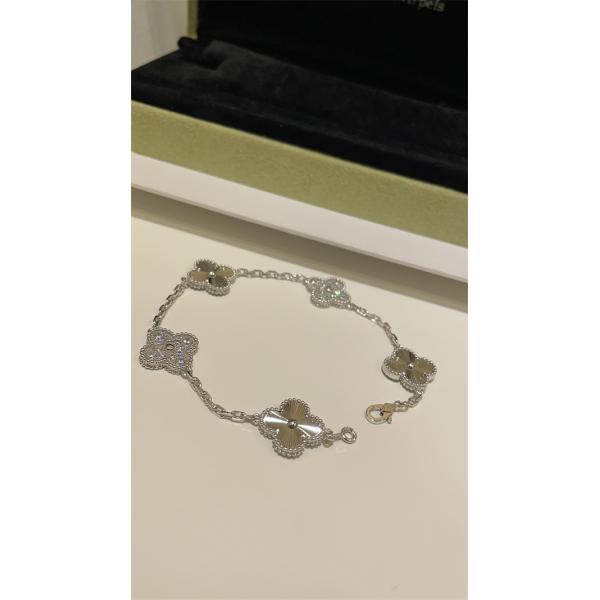 VCAブレスレットスーパーコピー激安ヴァン クリーフアンドアーペルアクセサリー人気通販ショッピング