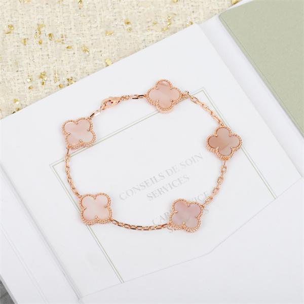 最高級VCAブレスレットコピーヴァン クリーフアンドアーペルアクセサリー低価格ブランド コピー 激安(日本最大級)