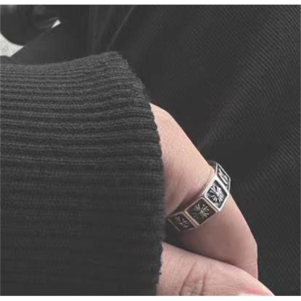 ＳＡＬＥ！CHROME HEARTS クロムハーツ指輪スーパーコピー2025人気ランキング  通販ショッピング