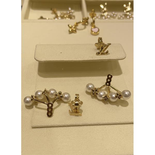 最高級品質  LOUIS VUITTON ピアスコピー今シーズン2025注目のアイテム ルイ ヴィトンブランド コピー 激安(日本最大級)