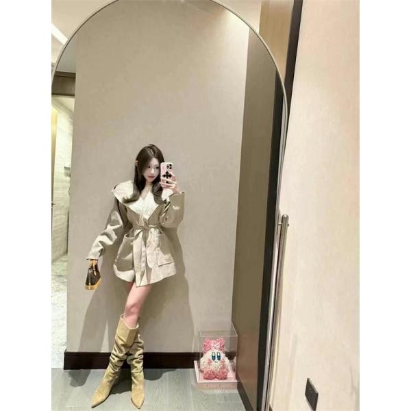 2025年秋冬最新のトレンド フェンディ コートコピー FENDI  防寒とおしゃれを両立させるコーデ_ブランド コピー 激安(日本最大級)