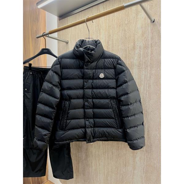 限定セールお買い得モンクレール スーパー コピー防水効果軽い防風防寒性高いダウンジャケットシルバーかっこいい
