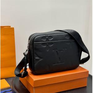 ルイ ヴィトンショルダーバッグ_ブランド コピー  LOUI...