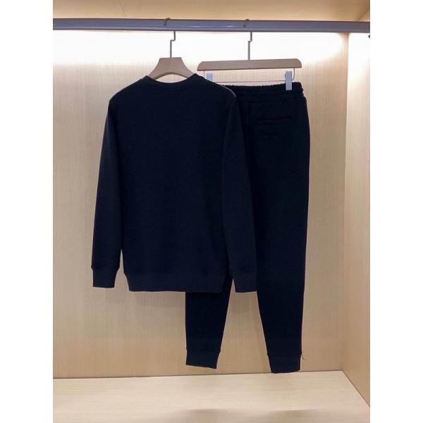 2025最高ランキング モンクレールセットアップコピー MONCLER 期間限定SALE  流行の注目ブランド_スーパーコピーブランド激安通販 専門店