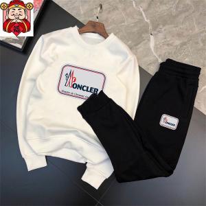 格安 MONCLERモンクレール偽物 上下セット スポーツ運動ウェア 大活躍間違いなし