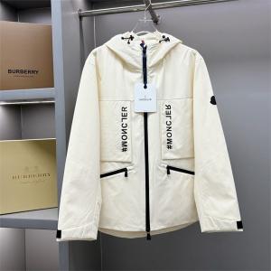 MONCLER 偽物 ウインドブレーカー モダン デザイン クリーム カジュアル モンクレール
