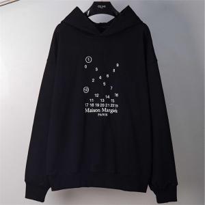 マルジェラ 偽物 ラグジュアリー シンプル 新作 ブラック パーカー Maison Margiela