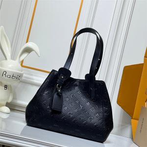 LOUIS VUITTON コピー エレガント 高品質 エンボス ショルダートート ルイヴィトン
