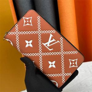 LOUIS VUITTON コピー モダン 上質 ブラウン モノグラム ジップ長財布 ルイヴィトン