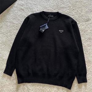 プラダ スーパーコピー ニットセーター シック エレガント シンプル ブラック N級品 PRADA