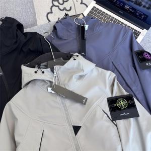 STONE ISLAND スーパーコピー ジャケット 秋コーデ 限定 高級 撥水パーカー ストーンアイランド