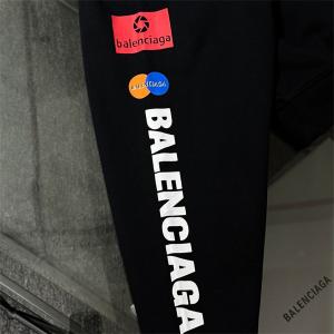 BALENCIAGA 激安 コピー バレンシアガ ロゴプリント フーディ パーカー メンズ レディース兼用 ストリート モード 長袖 トップス ブラック カジュアル