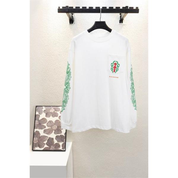 CHROME HEARTS 偽物 トレンド感 溢れる カジュアルモダン 長袖Tシャツ カラーロゴアクセント クロムハーツ