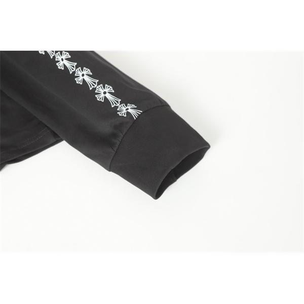 CHROME HEARTS コピー カジュアルリッチ モノトーンデザイン 長袖Tシャツ バッククロスロゴ クロムハーツ