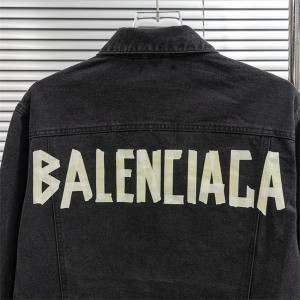 BALENCIAGA 偽物 デニムジャケット ヴィンテージ ロゴ入り モード系 ファッション ジージャン バレンシアガ