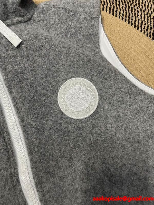 Canada Goose スーパーコピー フリースベスト チャコールグレー 2025秋冬 軽量保温 カナダグース 