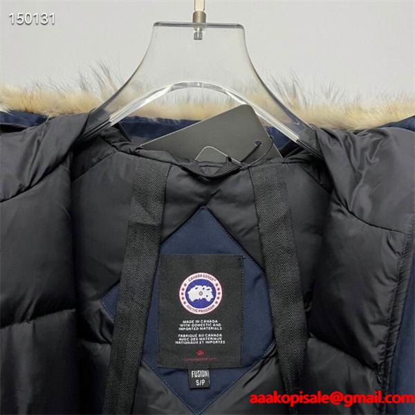 2025秋冬 ネイビー 防寒ファー付きダウンジャケット スーパーコピー カナダグース Canada Goose