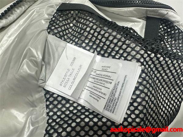 カナダグース Canada Goose ブラック 2025秋冬 クラシックファー ダウンジャケット 偽物