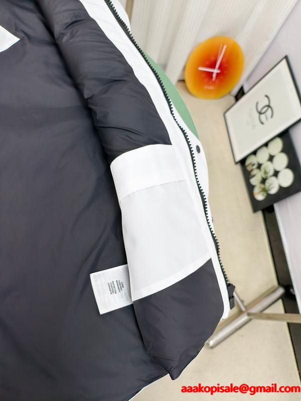 カナダグース Canada Goose 2025秋冬 ブラック ダウンベスト コピー 秋冬トレンドモデル