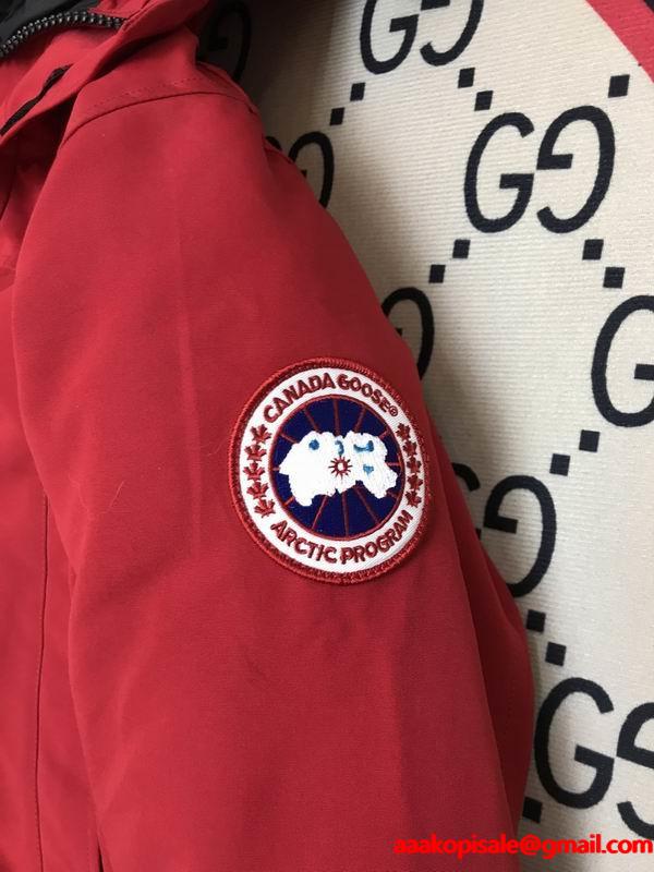 売れ筋おすすめモデル カナダグース Canada Goose 2025秋冬 レッド ダウンジャケット 偽物