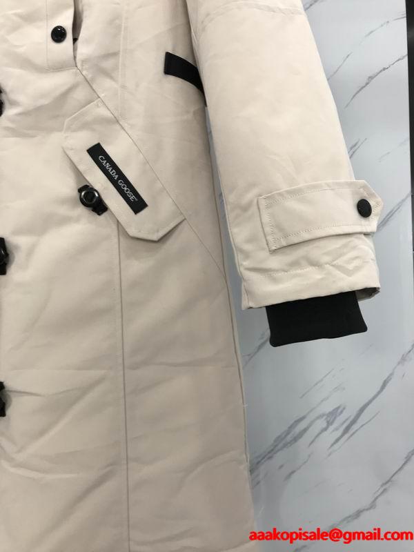 カナダグース Canada Goose 2025秋冬 ホワイト ロングダウンコート スーパーコピー 当店イチオシ