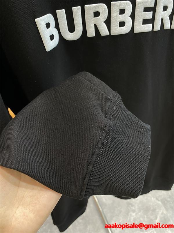 白黒 2 色 秋冬でも快適 バーバリーコピーロン T パーカー シンプル上品 Burberry