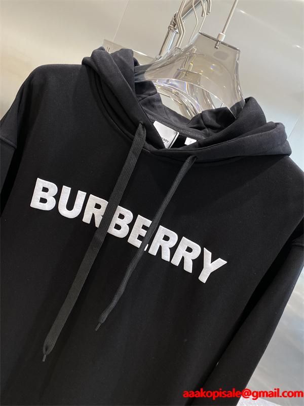 白黒 2 色 秋冬でも快適 バーバリーコピーロン T パーカー シンプル上品 Burberry