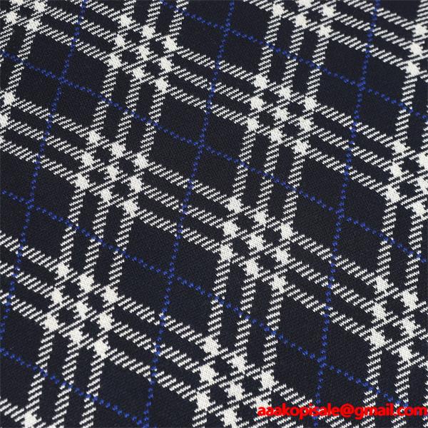 Burberry 紺色格子柄デザイン 秋冬大人気定番 バーバリー 偽物 クルーネックニット スーパーコピークオリティ