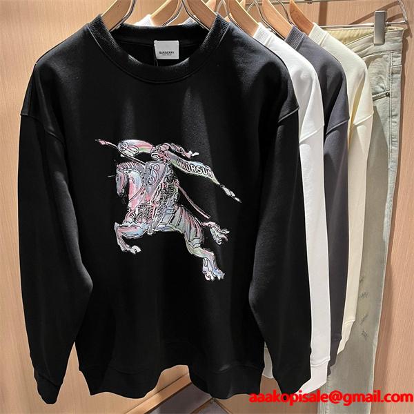 黒色虹色ロゴアクセント 2025秋冬大人気注目 バーバリー 偽物 パーカー スーパーコピークオリティ