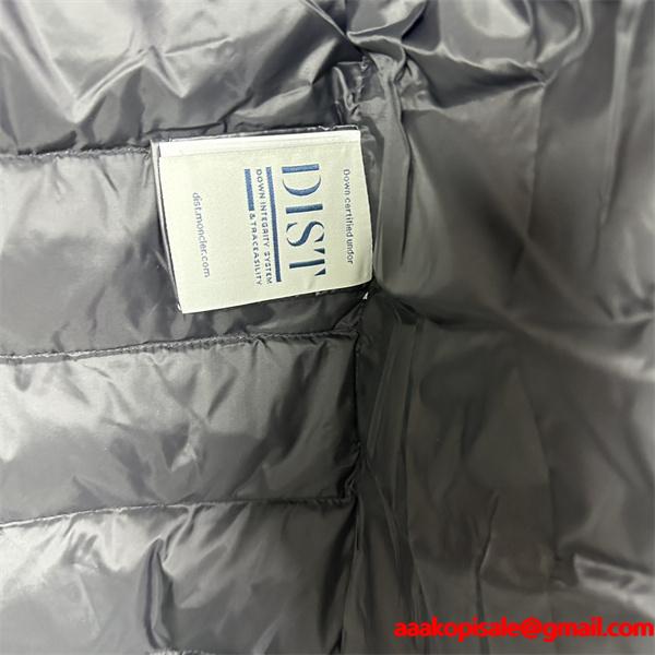 2025秋冬 ホワイト 上品さ抜群 保温性優秀 モンクレール スーパーコピー ニット袖ダウンジャケット Moncler 