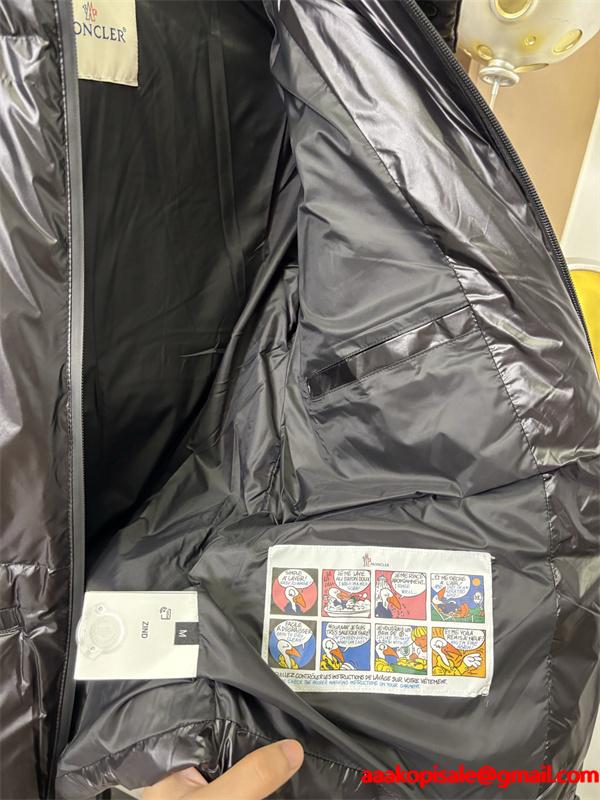 光沢感豊富 ブラック個性的 ハイテクテクスチャー モンクレール 偽物 ダウンジャケット Moncler 2025秋冬