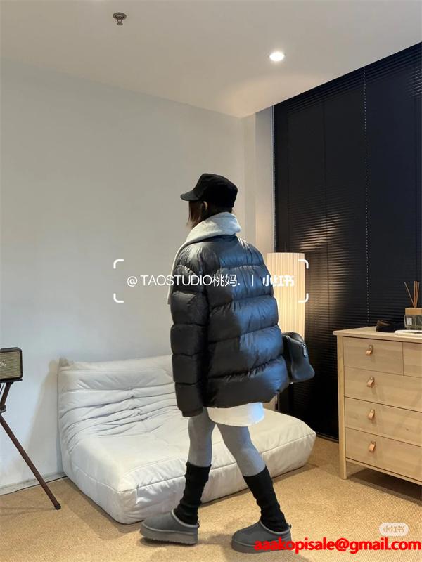 Moncler 朝夕防寒ブラック落ち着き 温かさ満点 日常使い最適 モンクレール スーパーコピー ダウンジャケット