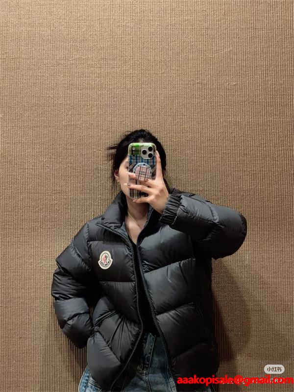 Moncler 朝夕防寒ブラック落ち着き 温かさ満点 日常使い最適 モンクレール スーパーコピー ダウンジャケット