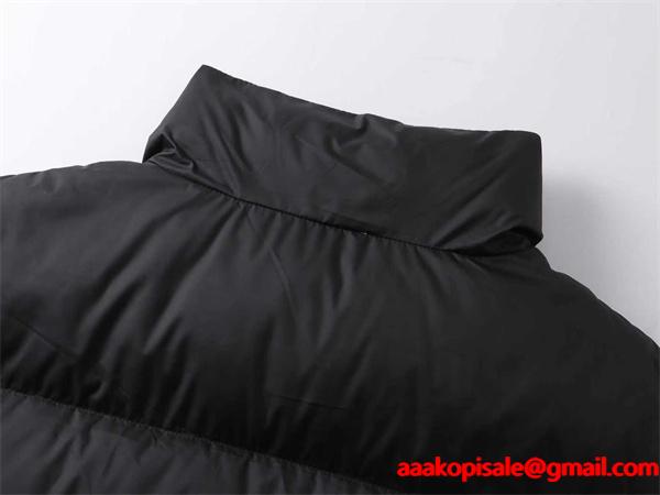 クラシックブラック 定番人気 大ロゴ付き モンクレール スーパーコピー ダウンジャケット Moncler 冬の定番