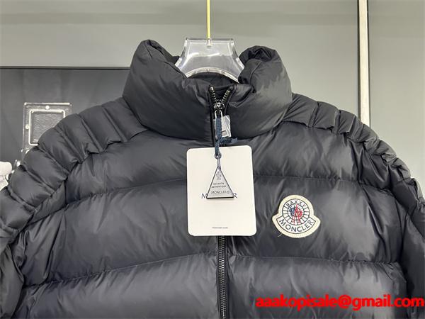 ブラック 大ロゴ ショートモデル モンクレール 偽物 ダウンジャケット 秋冬トレンドモデル Moncler 2025秋冬